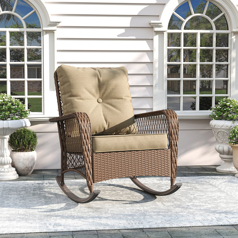 Chaise d'extérieur en rotin avec coussins Yentin, Beige