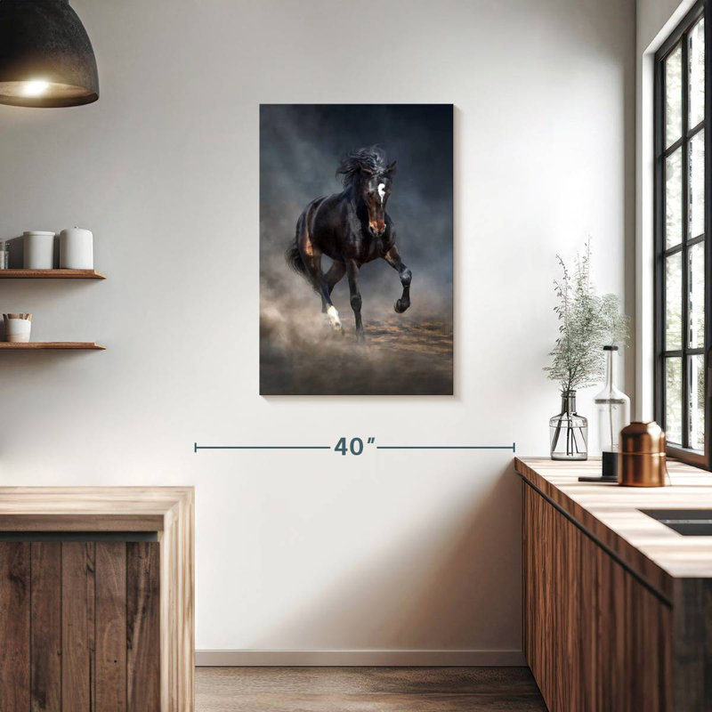 Courir avec un cheval sauvage