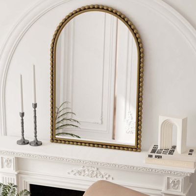 Miroir arqué en fer rétro avec motif circulaire unique pour une installation murale ou sur une table, installation facile et utilisation polyvalente dans la décoration intérieure