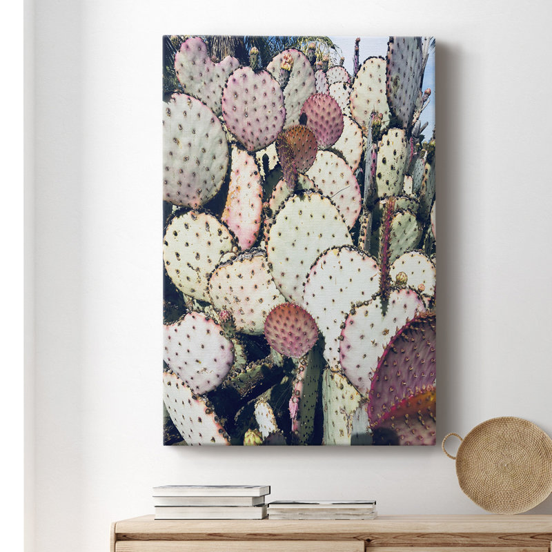 «Pink Yellow Cactus IV» - Photographie sur toile tendue, H 18 po x l 12 po x P 1,5 po