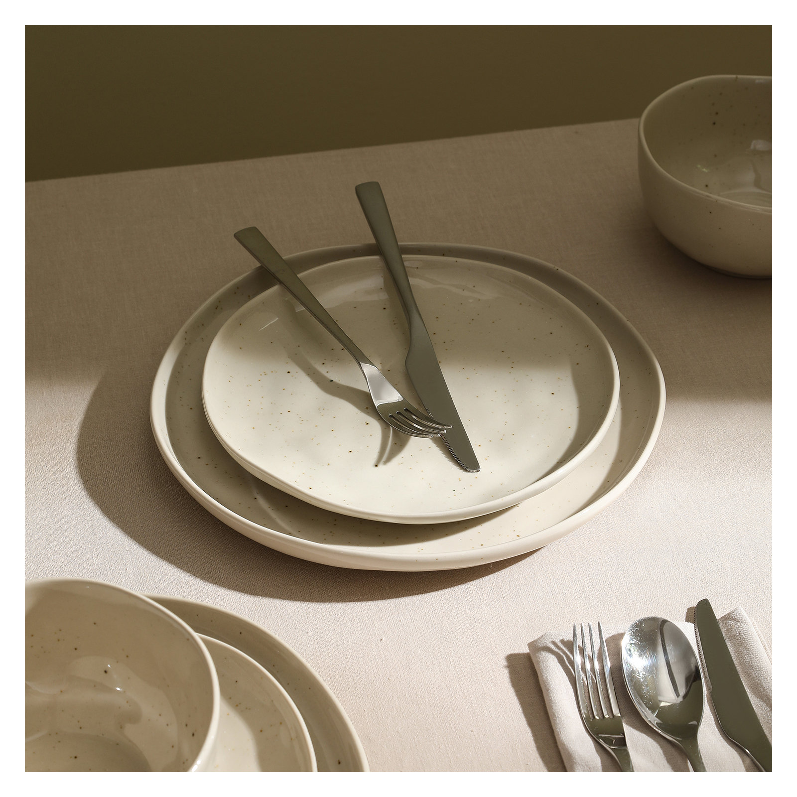 Stone Lain Mirella 12-Piece Dinnerware Set Stoneware, Beige