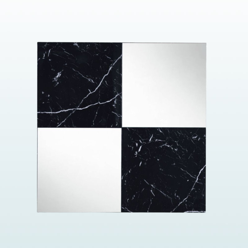 Le miroir d'appoint Angwin est un plateau en pierre miroitante et d'ingénierie.