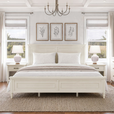 Avila Traditional Solid Wood Platform Bed