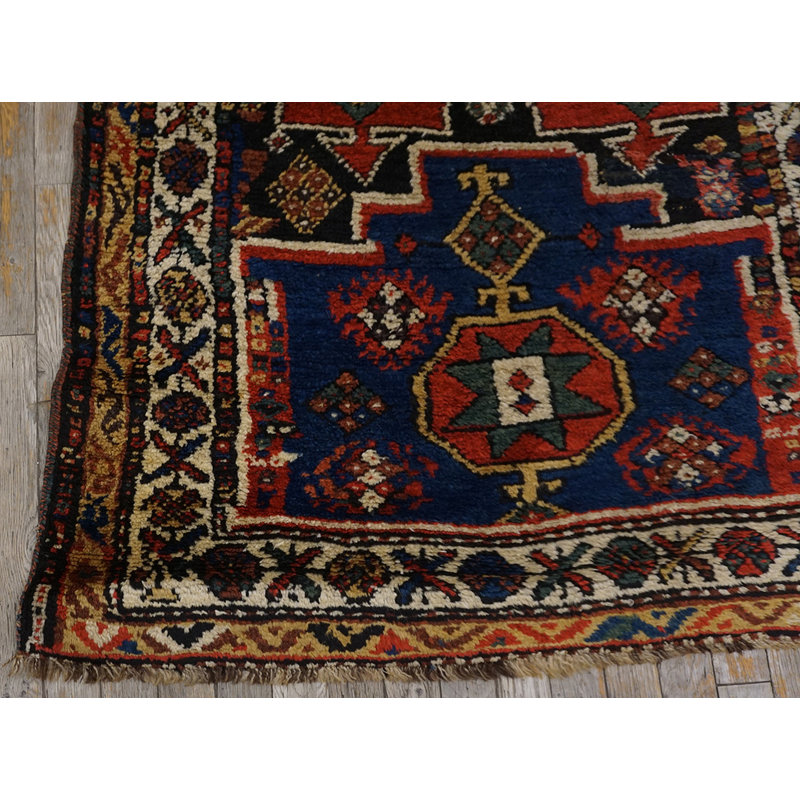 Tapis noué antique kurde