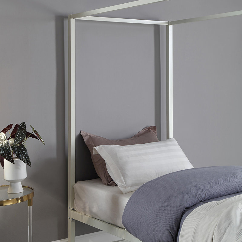 Bedoya Metal Bed, White, Single (3')