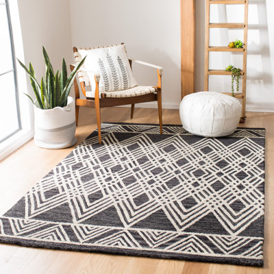 Vedika Hand Tufted Wool Southwestern Rug