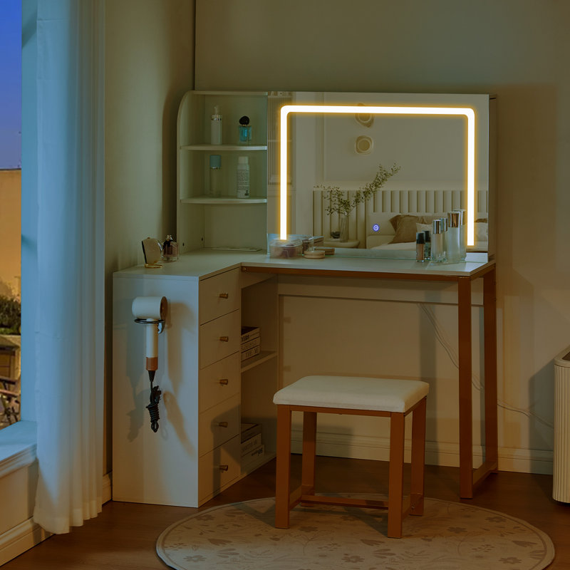 Dressing Table with Mirror