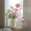 Ornements de fleurs simulées