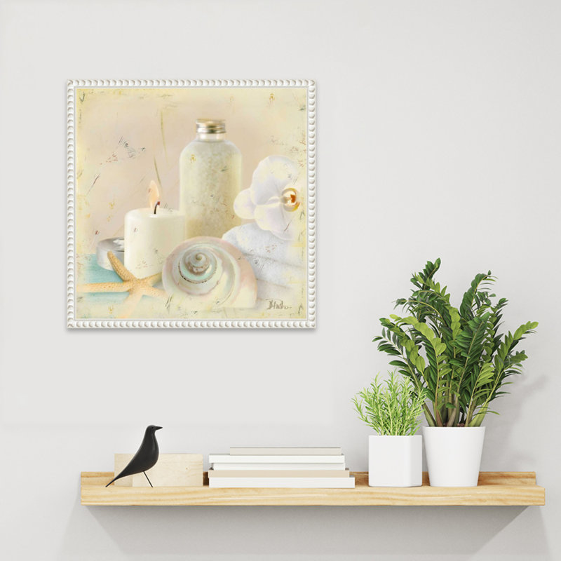 «Patricia Pinto Silver Bath I» par Patricia Pinto, H 16 po x l 16 po x P 2 po
