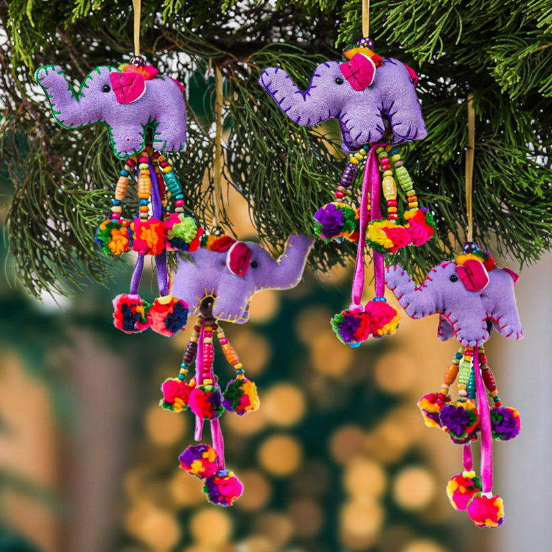 Ensemble de 4 décorations en mélange de coton faites à la main Novica