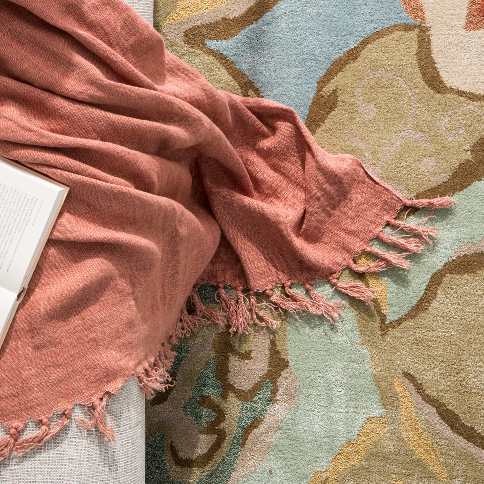 Nicholas Linen Throw Blanket, Red