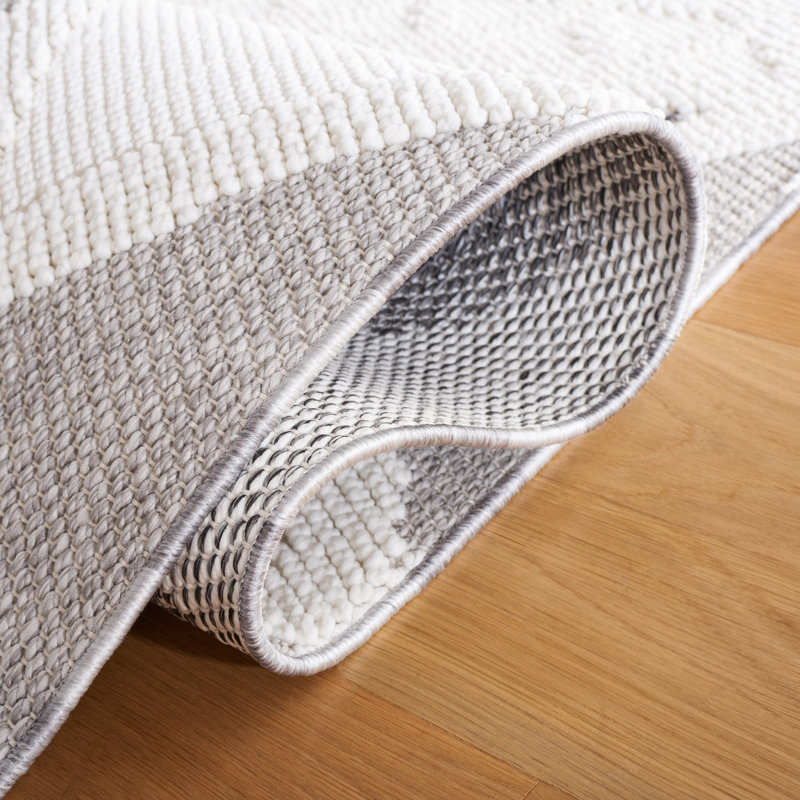 Tapis gris tissé à la machine à motif géométrique, Rectangle 5 pi 3 po x 7 pi 6 po