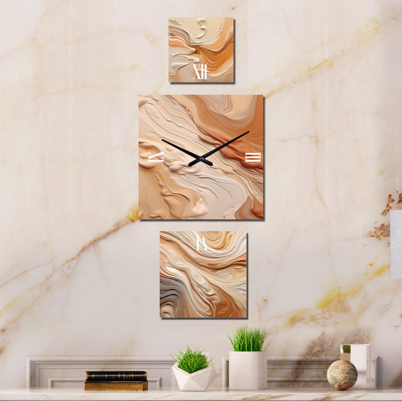 Maisee Metal Wall Clock