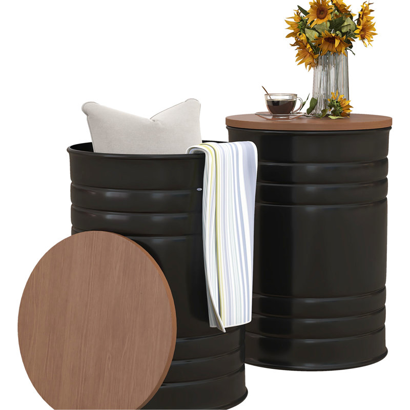 2 repose-pieds gigognes avec couvercles. Flair. Extra grâce aux plateaux amovibles. Métal, capacité de 264 lb. 14,5 po x 19 po H et 12,5 po 17,75 po H. Aucun assemblage nécessaire - 2 pièces décoratives. Structure en métal robuste