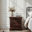 Table de chevet classique-373314816