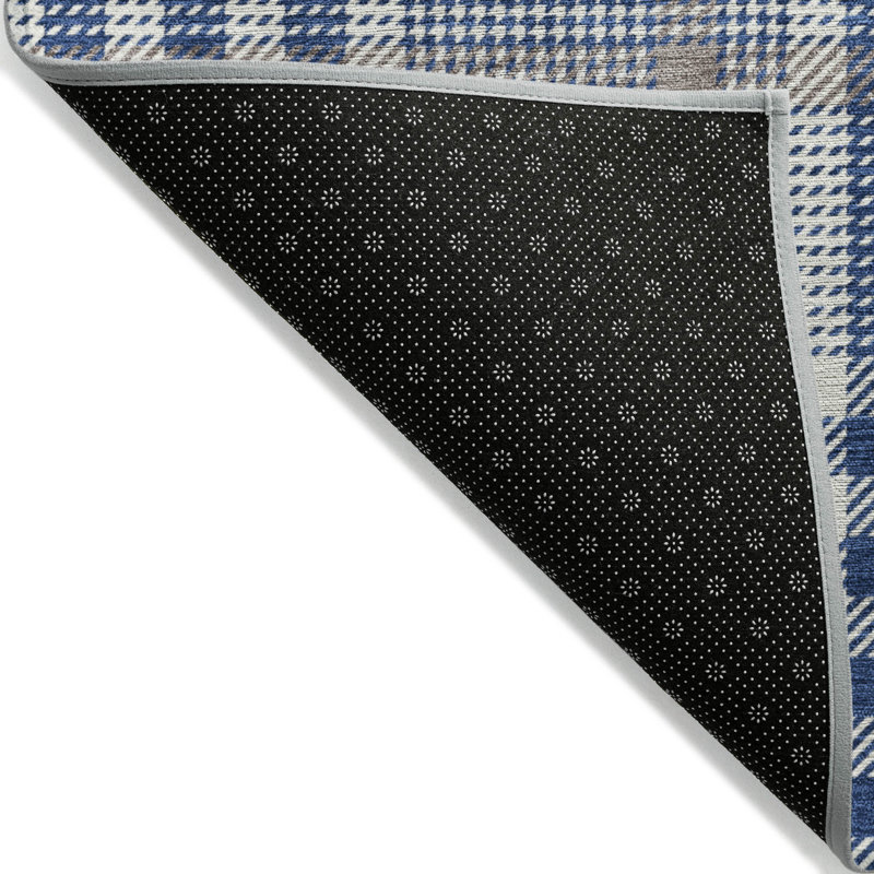 Navy Plaid Synthetic Washable Indoor/Outdoor Rug 2'6" x 3'10"
