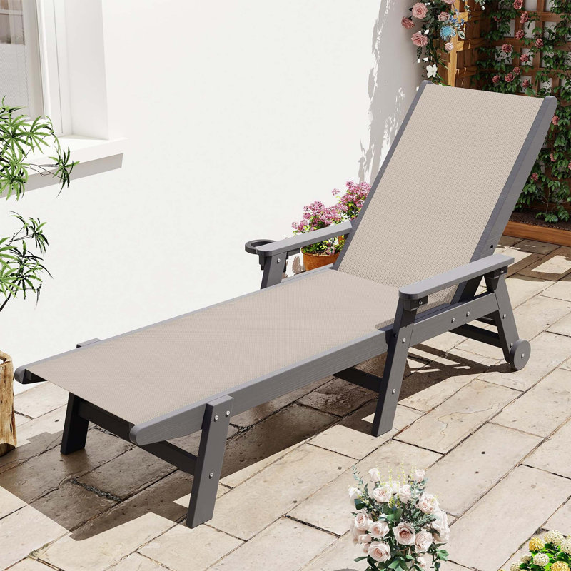 Chaise longue d'extérieur en PEHD avec dossier réglable et roulettes, Kaki