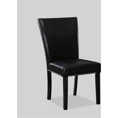 Chaises de salle à manger rembourrées 2 pièces avec garniture cloutée, similicuir noir, pieds fuselés, style contemporain pour salle de chaises, Enchantment
