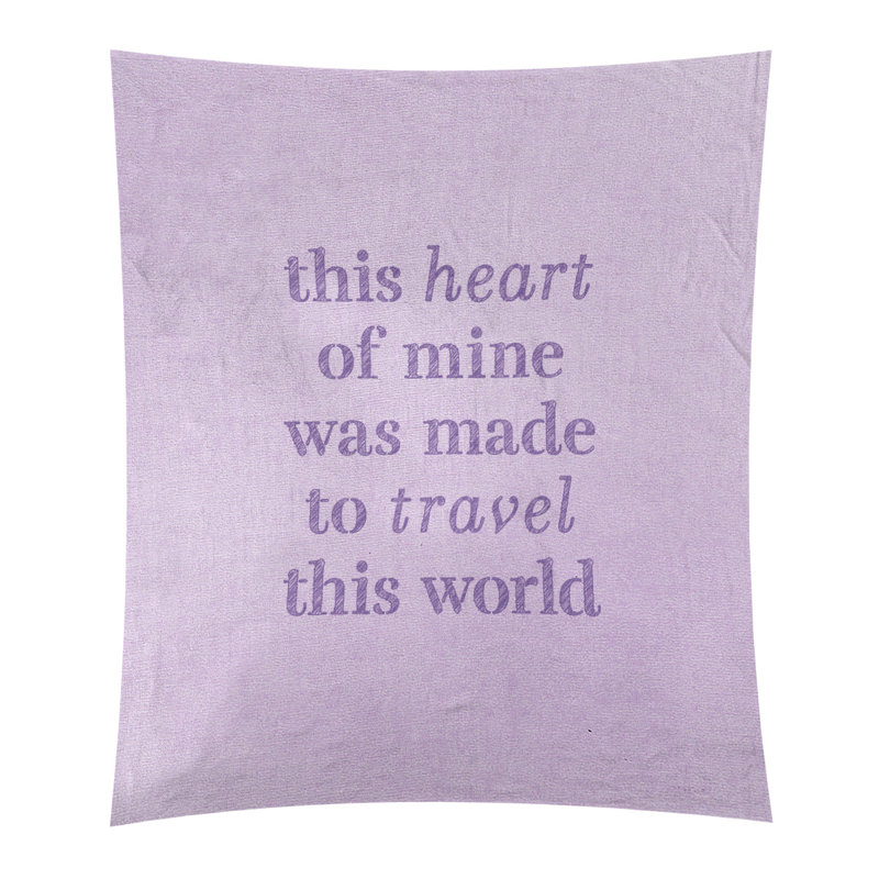 Tapisserie de polyester, voyage d’amour, H 27,5 po x l 37,5 po, Mauve