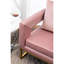 Élégante chaise rembourrée en velours rose avec découpes et base solide en métal doré-316307388