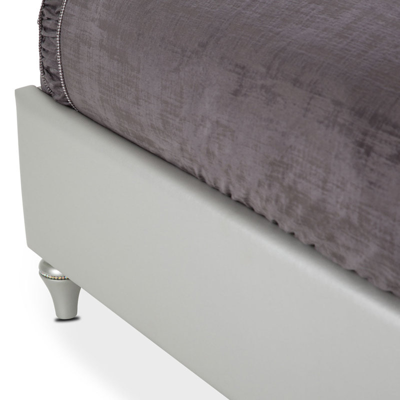 Melrose Plaza Upholstered Bed, King