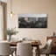 Tableau sur toile représentant un paysage de canyon monochrome aux accents dorés-271516155