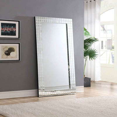 Accent Mirror