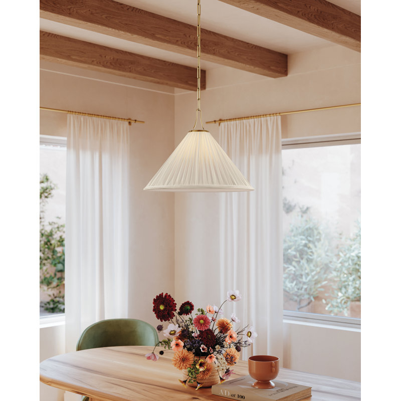 Luminaire suspendu large en laiton vieilli 1 lumière Mitzi Merida, H 70,75 po x l 22 po x P 22 po, 25 W