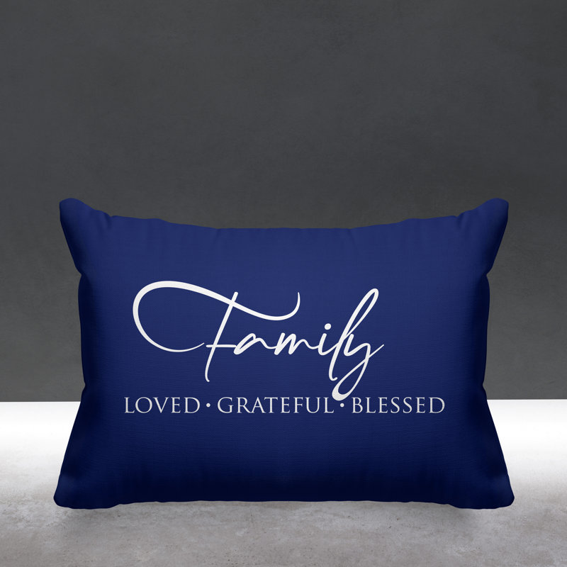 Famille Aspire: Housse et insert de coussin rectangulaire extérieur bien-aimé, reconnaissant et heureux, Bleu marine