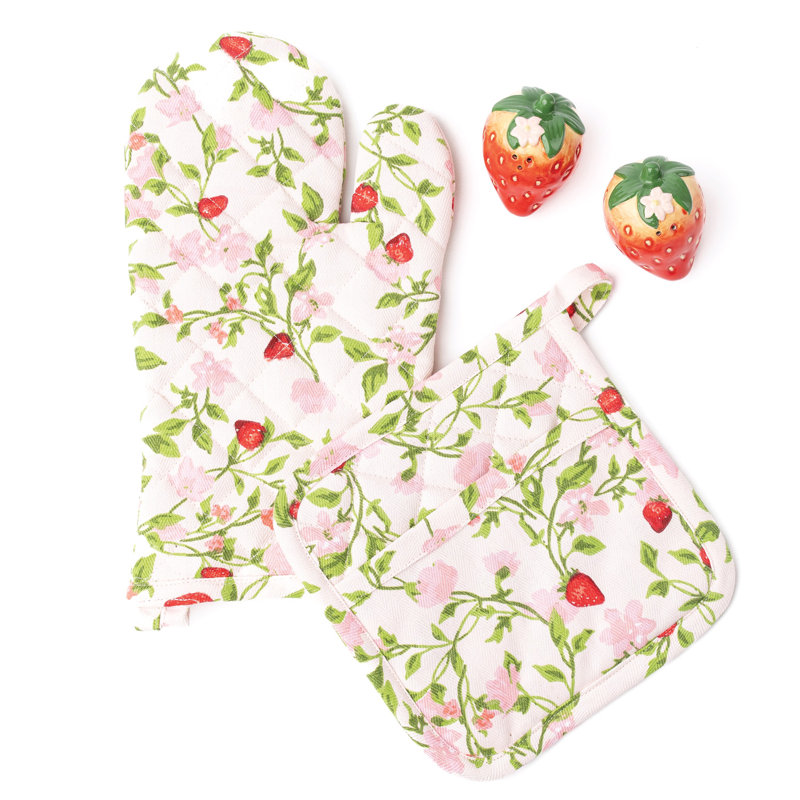 Botanical Berry Oven Mitt Set