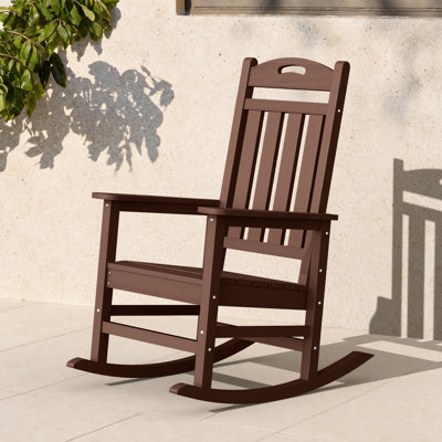 Chaise berçante d'extérieur en PEHD