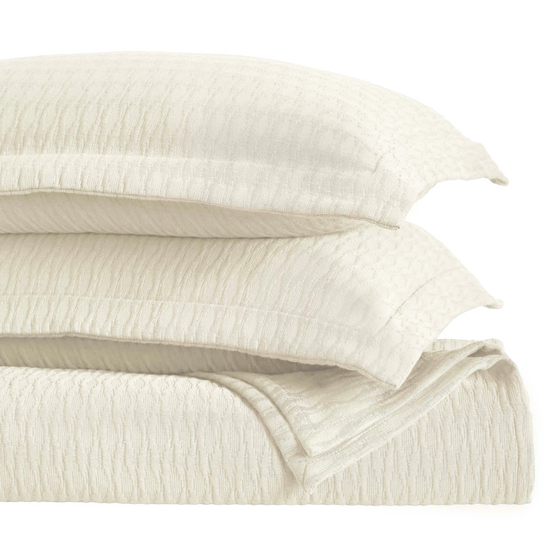 Calvert 100% Cotton Medium Weight Matelassé Diamond Lattice Bedspread Set, California King + 2 King Shams, Ivory