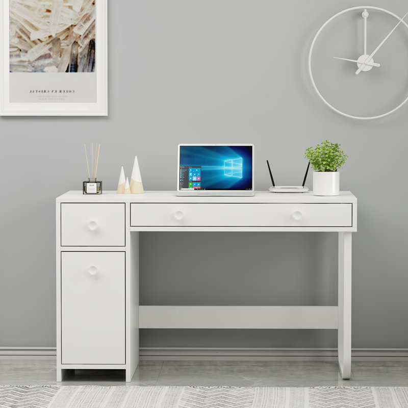 Amonee Computer Desk