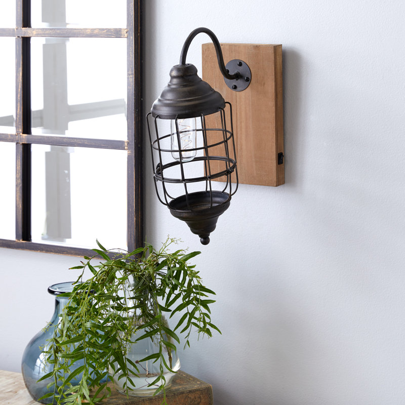 Parkhill Plug-in Armed Sconce