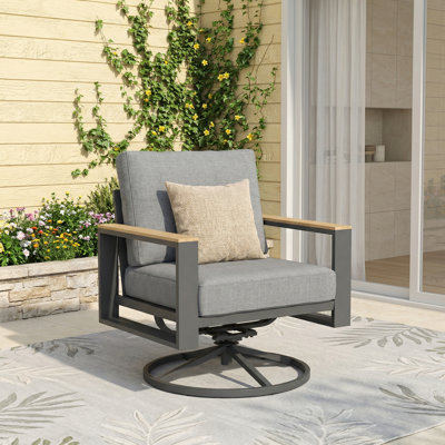Patio Swivel Chairs With 360-Degree Rotating