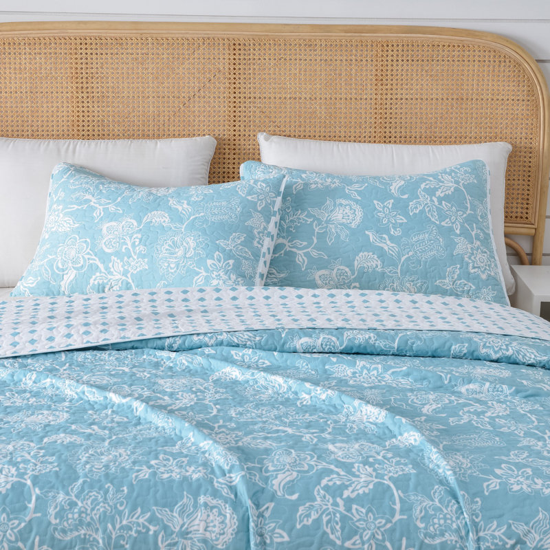 Emma Blue Floral Reversible Microfiber Twin Quilt Set