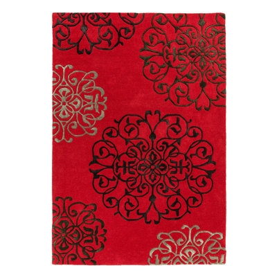 Yamala Floral Hand Woven Area Rug