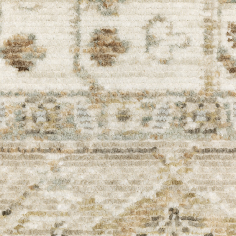 Tapis beige / doré Lainey, Rectangle 5 pi 3 po x 7 pi 7 po