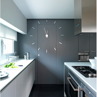 Tacon Analog Clock
