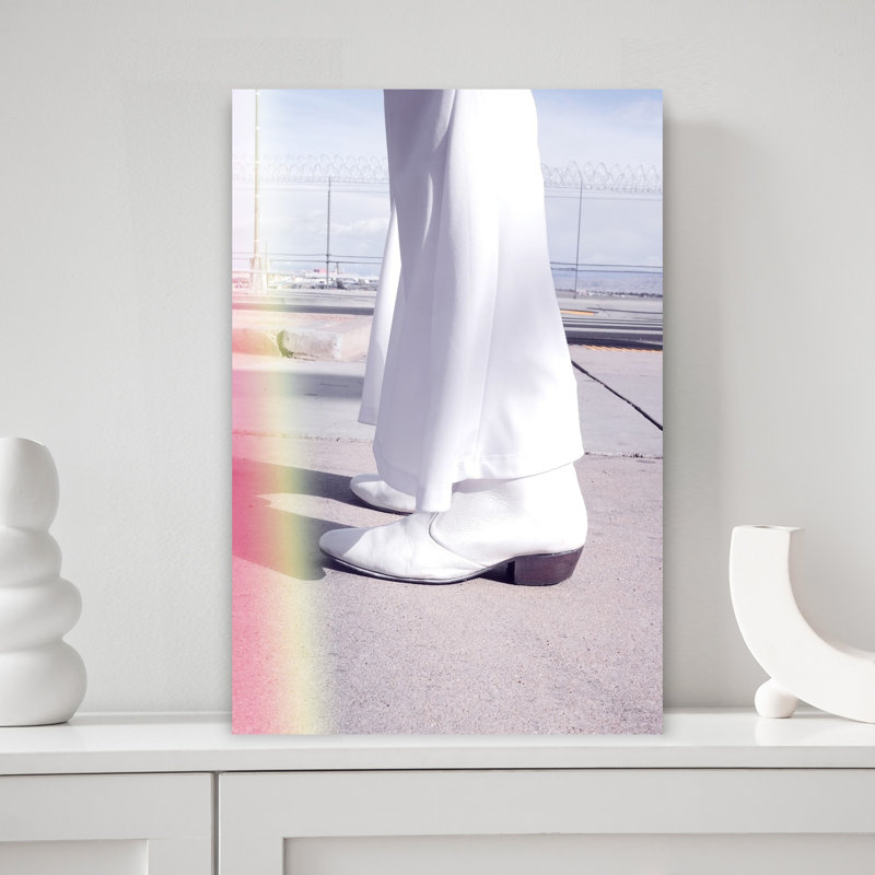 The King Las Vegas Abstract Contemporary Landscape Nature Wall Art Print 1 Piece Wrapped Canvas Wall Art, White/Pink