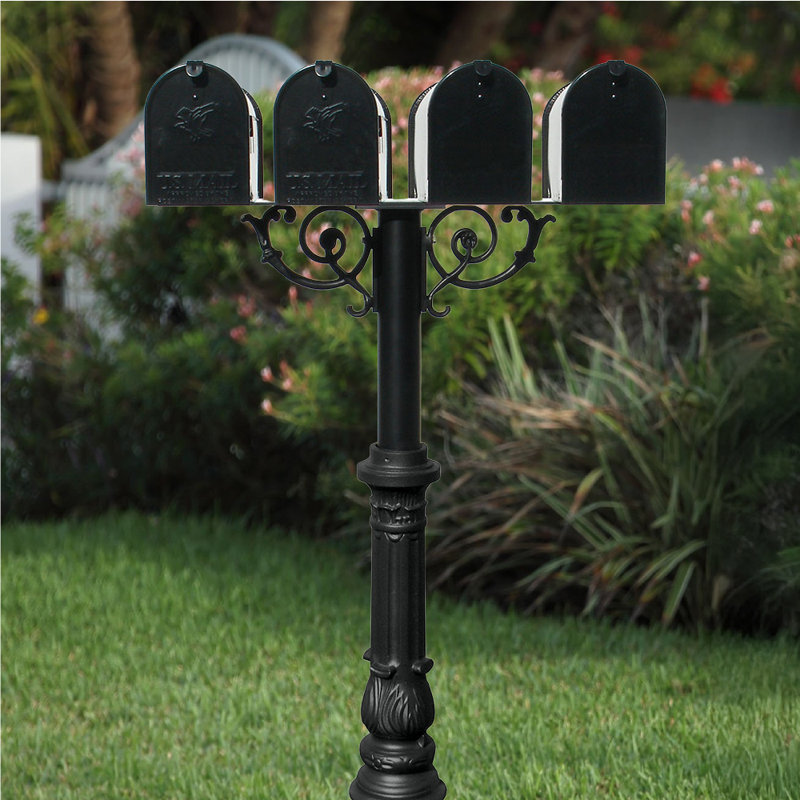Hanford Aluminum Post Mounted Mailbox, Yes