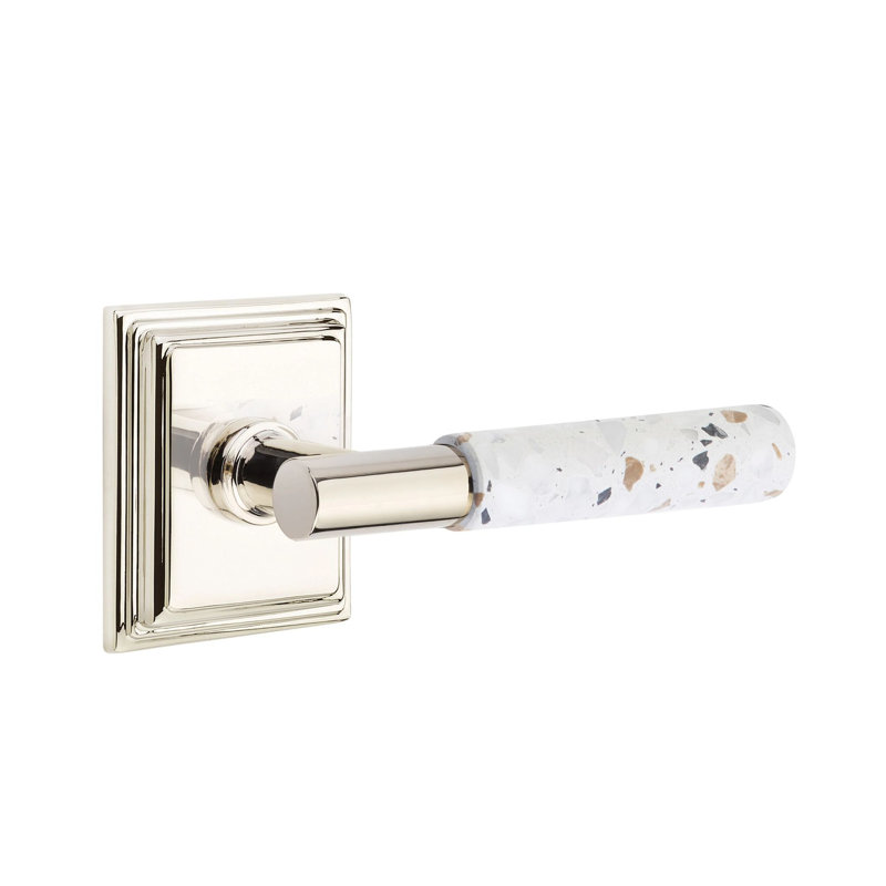Mortaise intérieure Emtek Select Passage avec rosette Wilshire et tige en T, levier Terrazzo clair, Polished Nickel, Oui