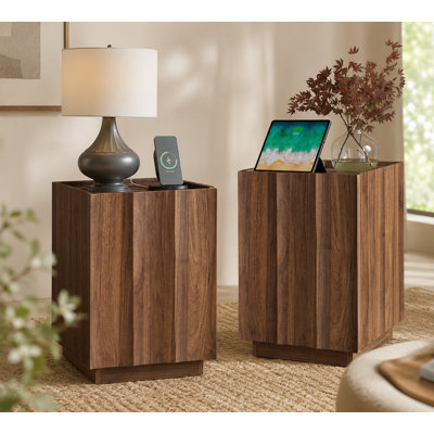 Ensemble de 2 tables d'appoint avec station de charge, tables de bout de style Mid-Century moderne avec motif de vagues, ensemble de 2 tables de chevet avec rangement, table de chevet pour le salon de la chambre à coucher, noyer