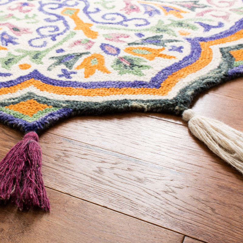 Temperance Novelty Hand Tufted Wool Oriental Rug, Round 5'