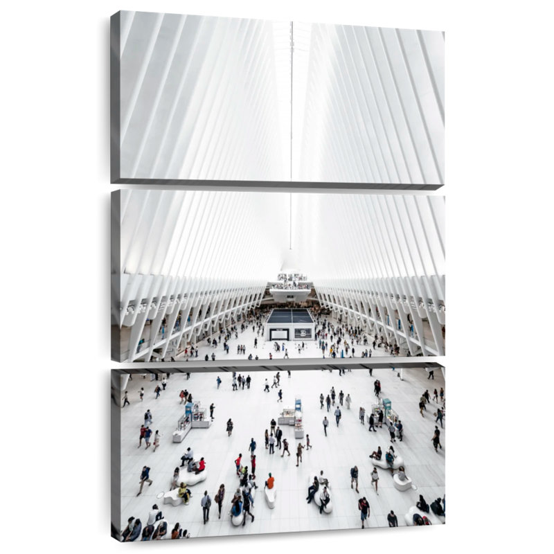 Oculus 1WTC, H 45 po x l 28 po