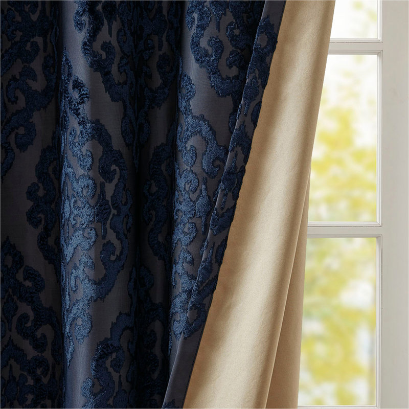 Rideau tricoté en jacquard damassé occultant avec œillets (seulement 1 panneau PC), 84" W x 0.13" L