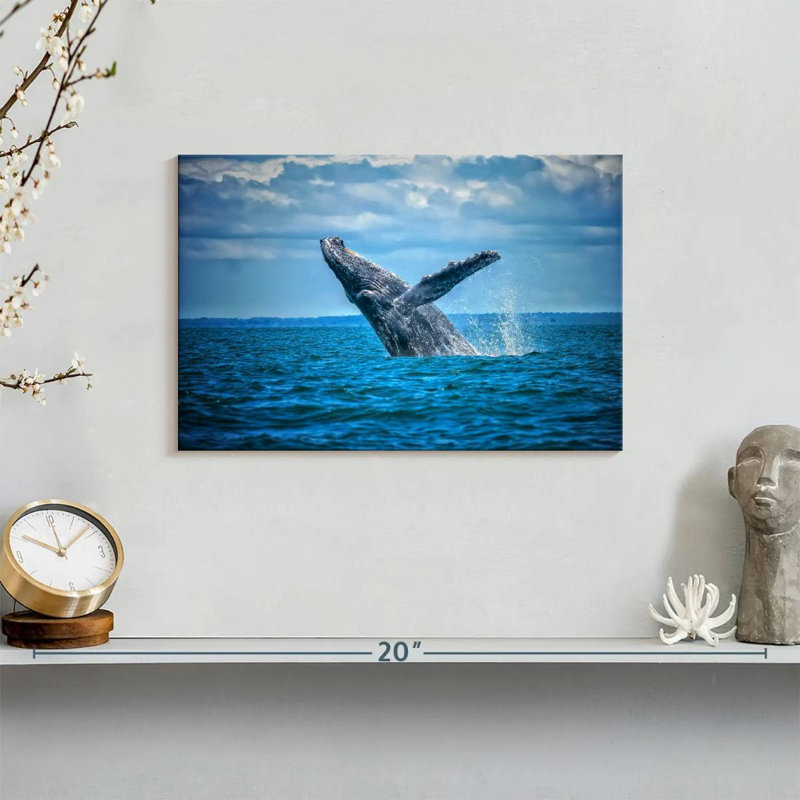 Pacific Humpback Whale, 8" H x 12" W