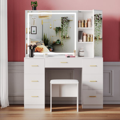 Irjat Vanity