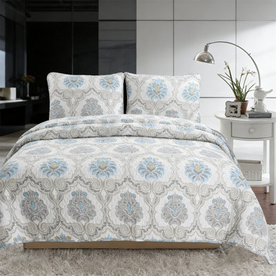 Queen Cotton Light Sky Blue Aqua White Grey Printed Reversible Quilt Set - Phacelia