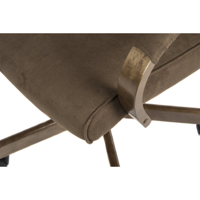 Grassingt Executive Chair
